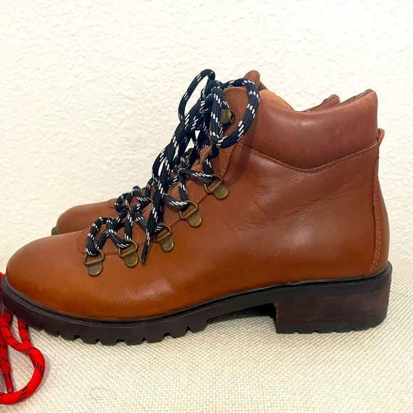 Steve Madden Hiking Booties - Picture 4 of 7
